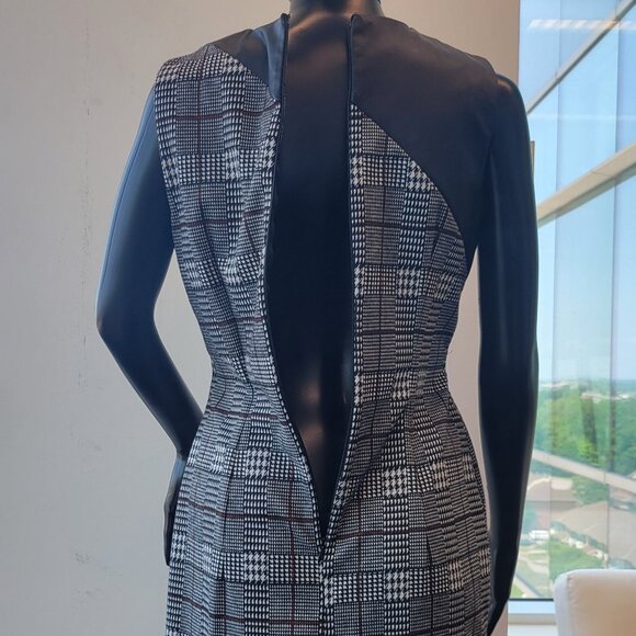 Spense sleeveless dress - Picture 4 of 6